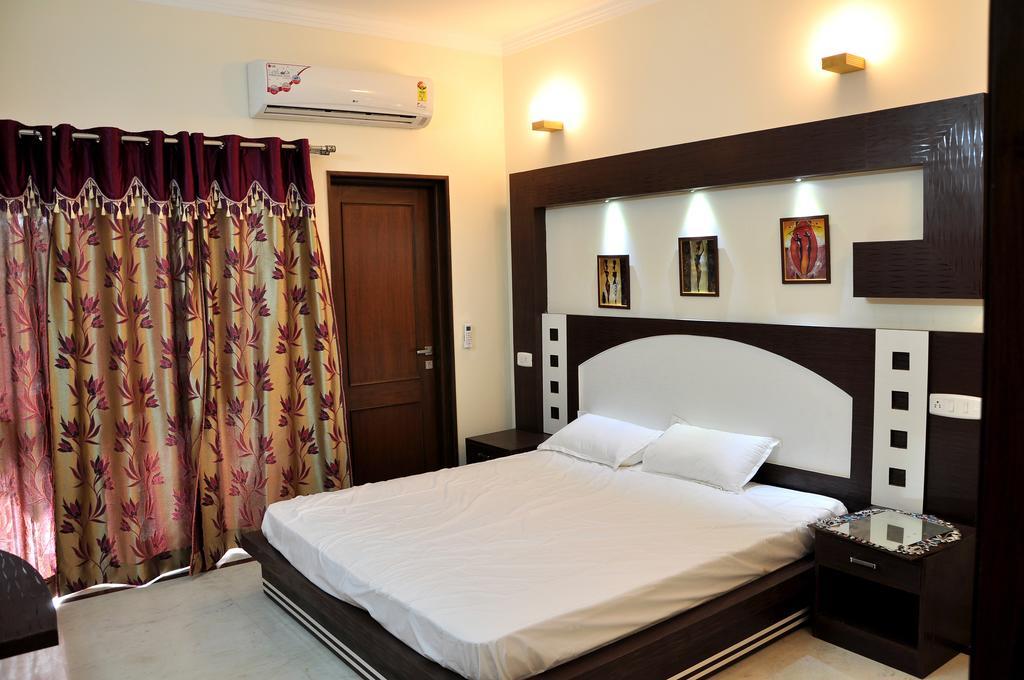 Mohini Home Stay Agra  Extérieur photo