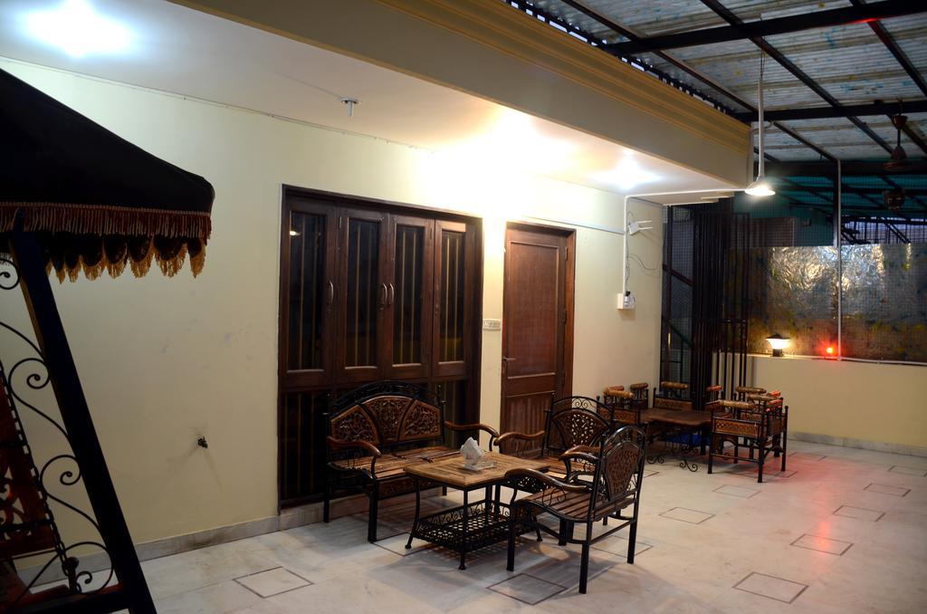 Mohini Home Stay Agra  Extérieur photo